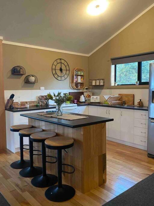 Great Lakes Wilderness Three Bedroom Home Miena Exteriér fotografie